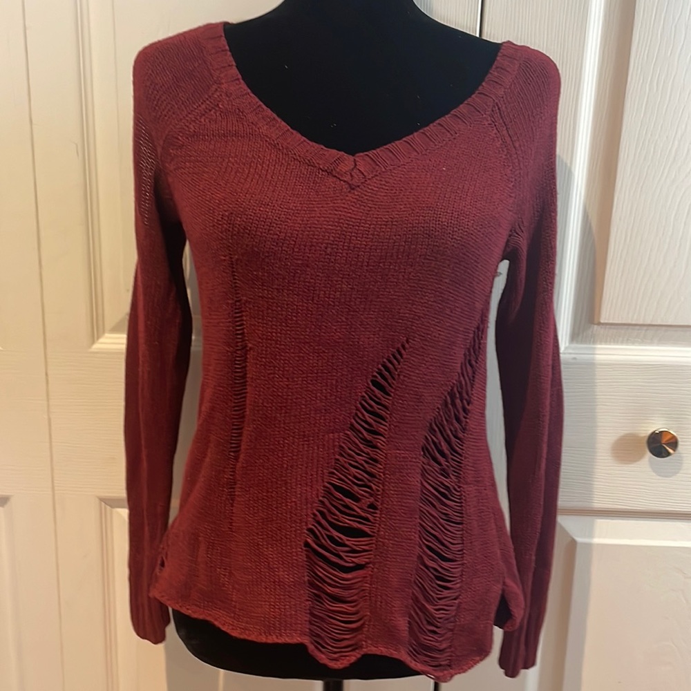 Guess Distressed Sweater w/ Cold Shoulders Size XS